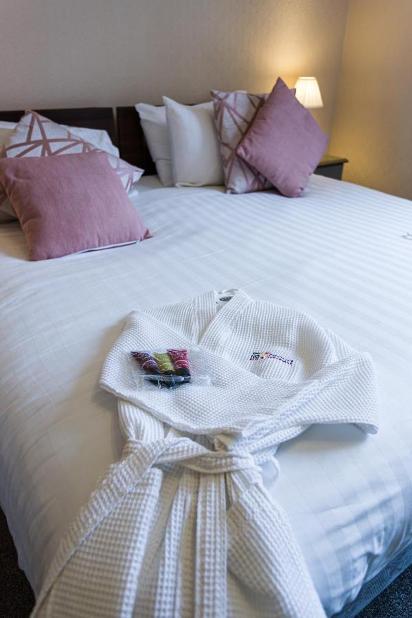 Relax At Rosscourt Guest House-Free On Site Parking (Adults Only) ボーンマス エクステリア 写真