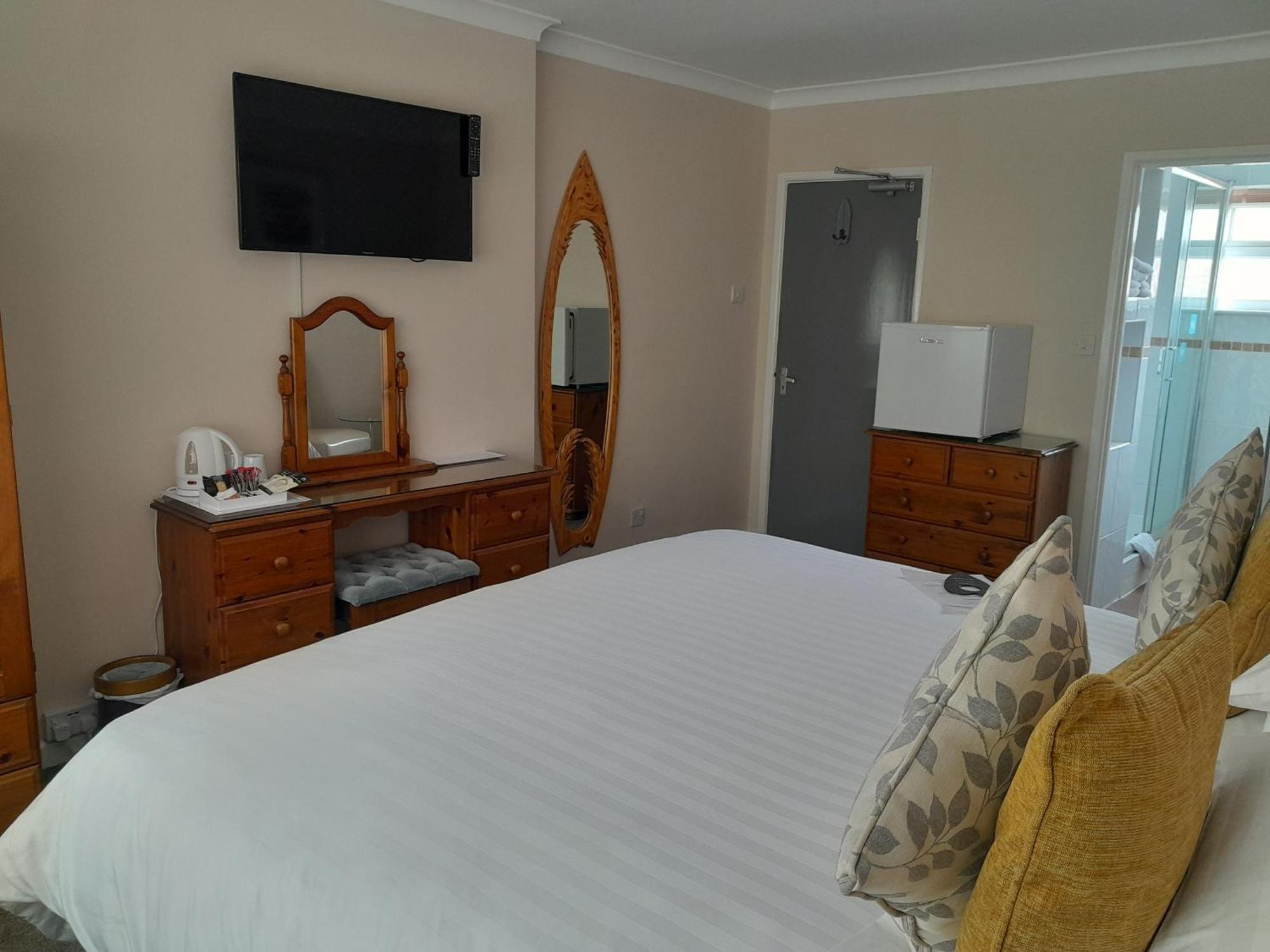 Relax At Rosscourt Guest House-Free On Site Parking (Adults Only) ボーンマス エクステリア 写真