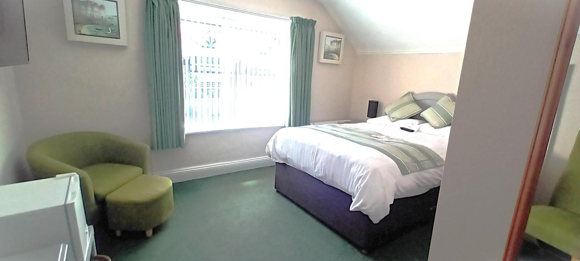Relax At Rosscourt Guest House-Free On Site Parking (Adults Only) ボーンマス エクステリア 写真